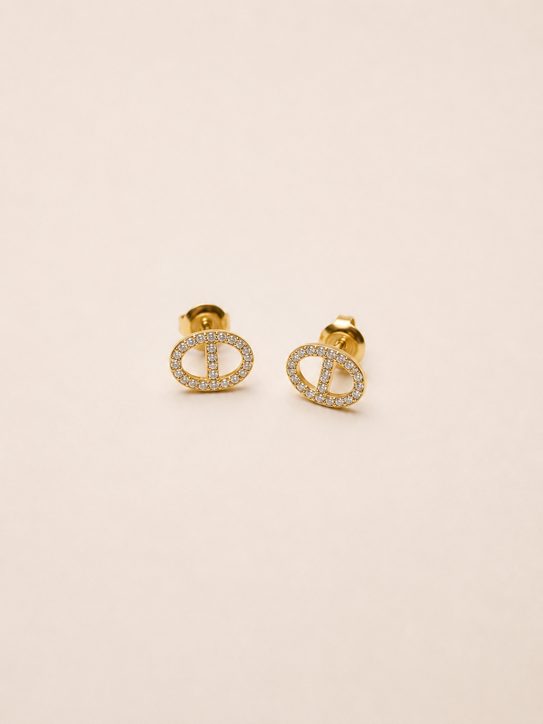boucle d’oreille capsule doré