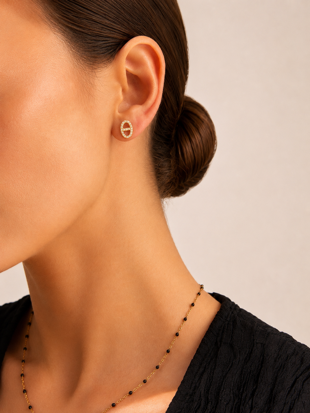 boucle d’oreille capsule doré